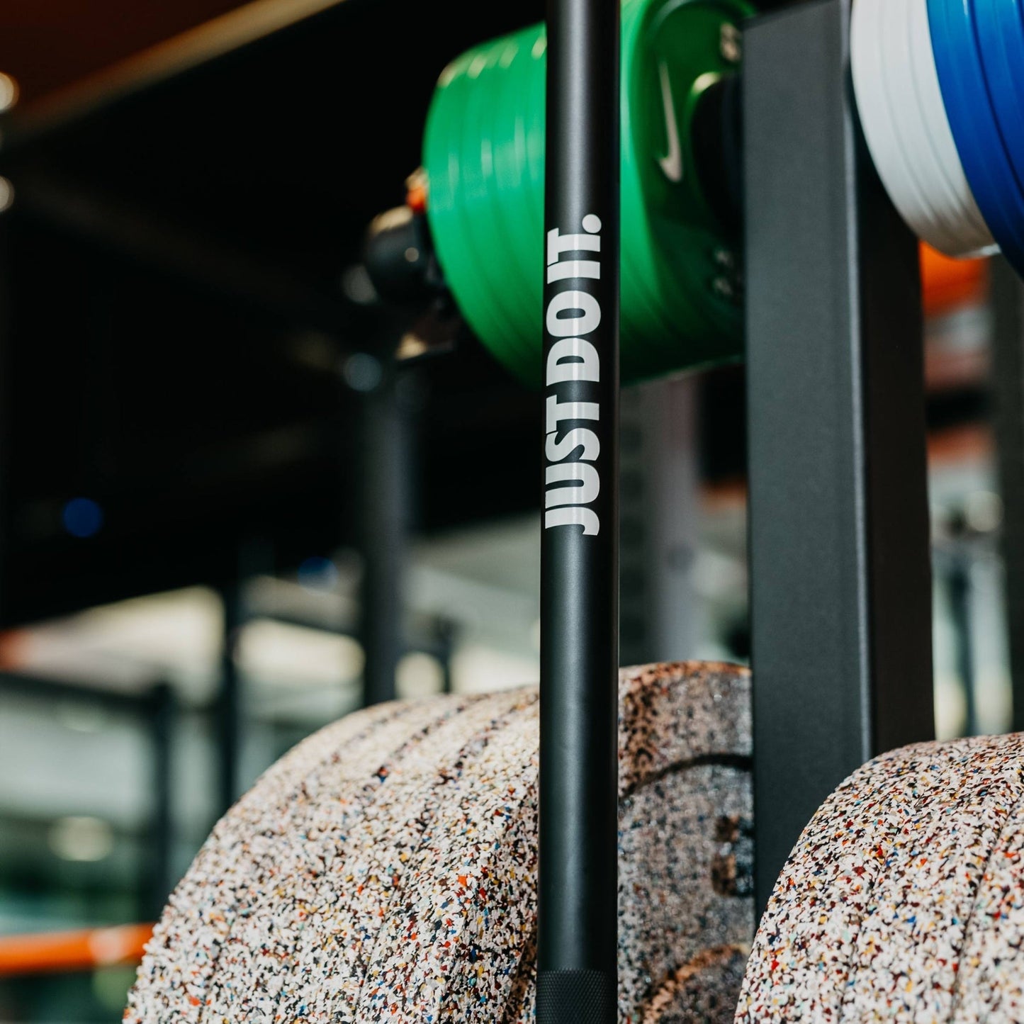 Nike Strength Shield Barbell - 20KG Black ("Just Do It")